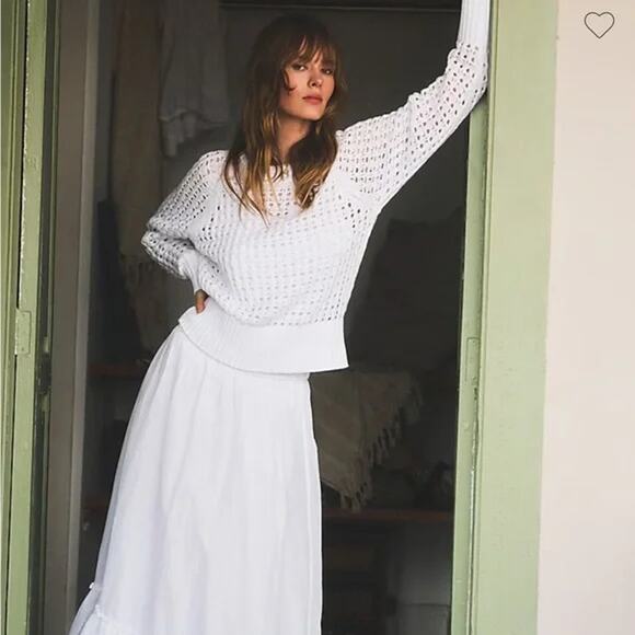 J. Crew Pointelle Long Sleeve Relaxed Fit Crew Neck Sweater White Womens Size XL - Picture 1 of 11